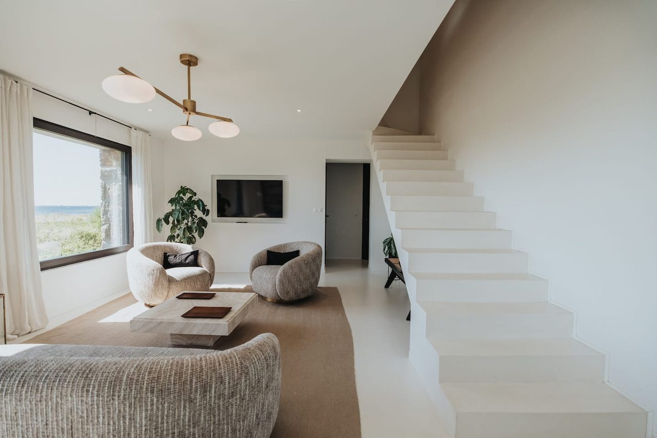 Salon & escalier